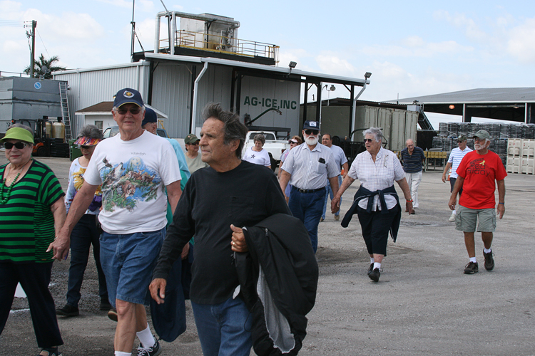 Packing Plant Tour 03