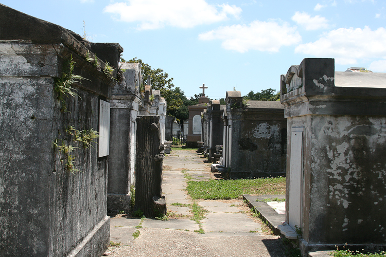 144 Lafayette Cemetery 1