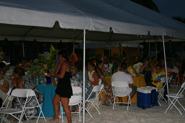 42 2014 Luau